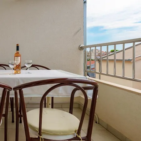 Baska - With Parking And Wifi Apartment