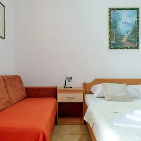 Baska - With Parking And Wifi Baska Voda