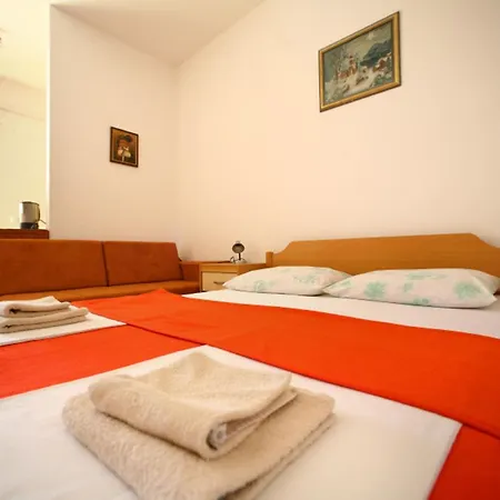 Baska - With Parking And Wifi *