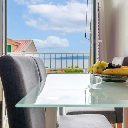 Apartment Baska - With Parking And Wifi Baska Voda